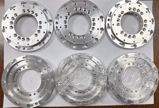 Maßgeschneiderte hochpräzise CNC-Bearbeitungsteile aus Aluminium/Edelstahl/Eisen/Kupfer/Titan